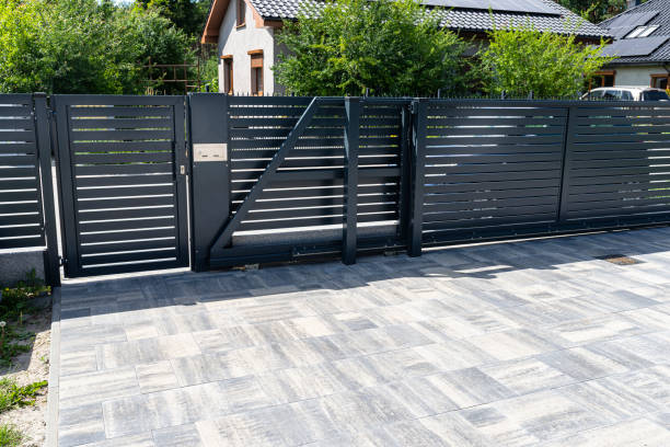 Best Professional Driveway Pavers  in Los Angeles, CA